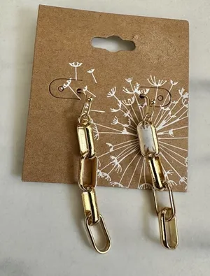 Gold tone chain link earrings Gold thumbnail 1