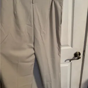 Elegant Cream Wide-Leg Trousers thumbnail 5