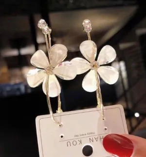 Women's Crystal Flower Drop Dangle Earrings Gold thumbnail 2