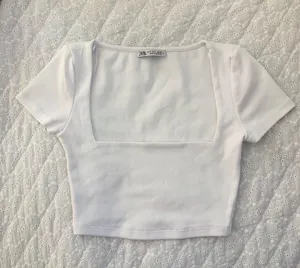ZARA Shirt BRAND NEW thumbnail 1