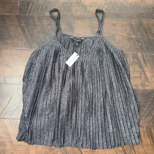 (3/$40 Item) Banana Republic Summer Tank NWT thumbnail 3