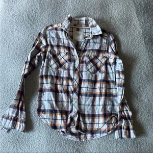 Abercrombie‎ xs button down thumbnail 1