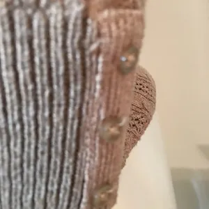 American Eagle 🦅 see through knit sweater‎ thumbnail 2