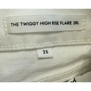 Aritzia Denim Forum Jeans Sz 25x28L Twiggy High Rise Flare White Retro Festival‎ thumbnail 4