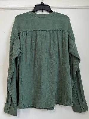 in february Sage Mineral Wash Cotton Gauze Raw Seam Button Down Top Size M NWT thumbnail 5