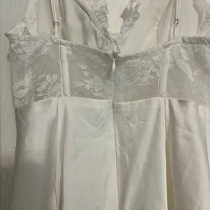 Selfie Leslie White Lace Mini Dress thumbnail 10