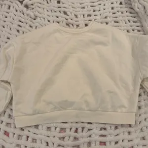 Crewneck Francesca's thumbnail 3