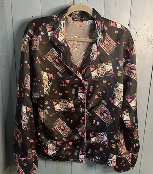 Nasty Gal Black Shirt with Colorful Queen of Hearts Accents PJ Shirt - Size 8 thumbnail 1
