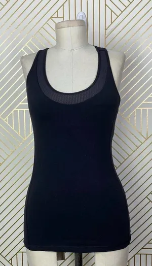 Lululemon‎ Deep Breath Tank Black Racerback Size US 4 thumbnail 1
