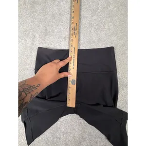Athleta‎ Mid Rise Elation 8in Inseam Athletic Yoga Biker Shorts Small Black thumbnail 6
