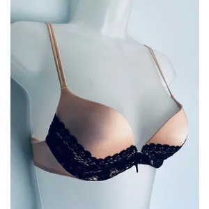 Victoria's Secret Push Up Bra 32A Cream/Pink Black Lace Padded Plunge thumbnail 2