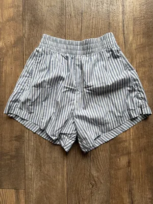 Abercrombie & Fitch Shorts thumbnail 2