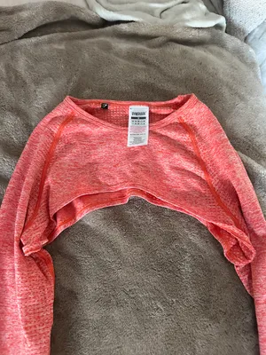 Gymshark orange long sleeve bolero shrug crop top thumbnail 4
