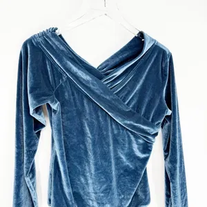 Kittenish‎ Velvet Off Shoulder Bodysuit Women's Size XL Blue Glam thumbnail 4
