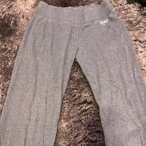 Vintage nike flared sweatpants  thumbnail 1