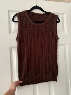Chocolate Brown Cable Knit Sweater Vest Size M thumbnail 2