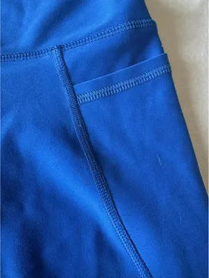 Old Navy Active Powersoft Sports Bra and High-Rise Leggings Set thumbnail 8