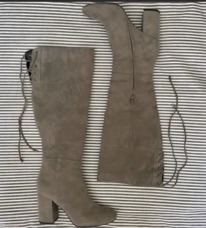 Reaction Corie Lace Boots thumbnail 1
