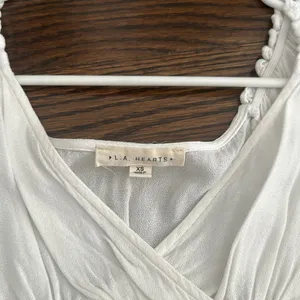 Pacsun White top (XS) thumbnail 3