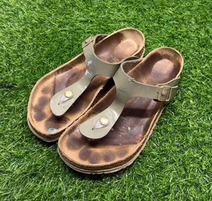 Birkenstock Gizeh Patent Khaki Sandals thumbnail 1