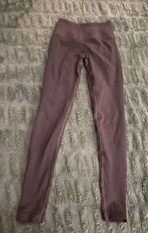 Alphalete Leggings thumbnail 1