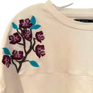 Satva Movement Sarana Embroidered‎ Blossom Sweatshirt Women's Medium Blush Yoga thumbnail 11