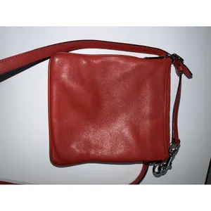 Coach Legacy Swingpack 47989 Coral Red‎ Leather Crossbody Bag w/Charm Zip L thumbnail 4