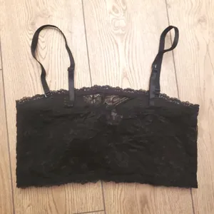 Torrid NEW 1 1X Black Lace Bandeau Bralette Bra Sexy NWT thumbnail 3