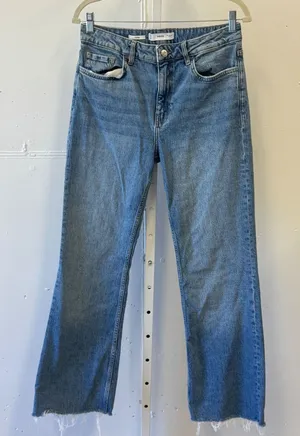 Mango MNG Fiona High Rise Flare Mid Rise Jeans Blue Raw Hem Size 8 Contemporary‎ thumbnail 1