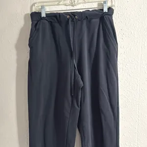 Basic Editions Black Sweatpants with Elastic Waistband thumbnail 2