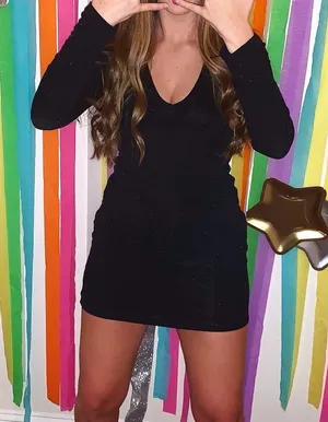 Black Dress Sparkly Size M thumbnail 1