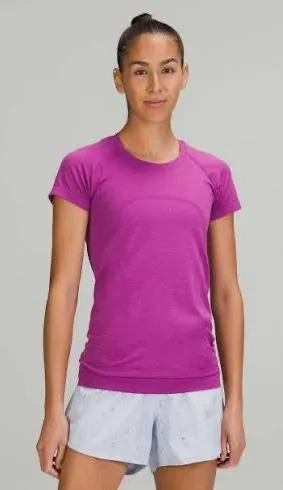 Lululemon Vivid Plum Swiftly Tech thumbnail 1