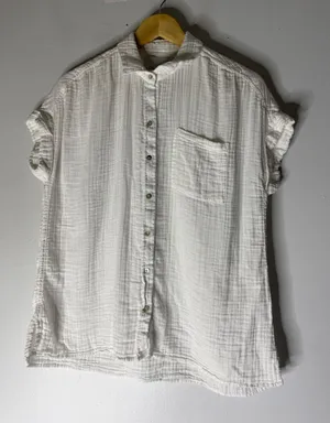 Lola River white short sleeve collar‎ button down cotton gauze medium thumbnail 1