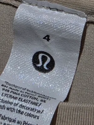 LuluLemon Sweat Pants with zip pockets 6 & Top Sz 4 thumbnail 14