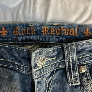 Rock Revival Jeans Abbie Bootcut Size 28. Inseam 33 inches thumbnail 9
