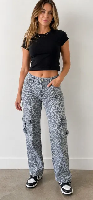 DISCLOSURE Gray Leopard Print Mid-Rise Cargo Utility Pants Straight Leg Jeans thumbnail 1