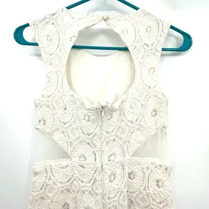 Kimchi Blue size 0‎ white mini dress crochet overlay lined peekaboo back thumbnail 4