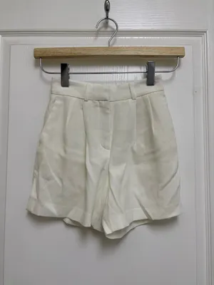 Aritzia Babaton Shorts thumbnail 7