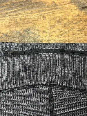 Lululemon Speed Up Tight 28" Full-On Luxtreme Women 8 Legging Heather Black Knit thumbnail 9