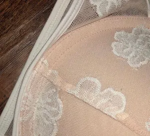 VICTORIA’S SECRET PINK Lace Ladder Back Bra 32C thumbnail 3