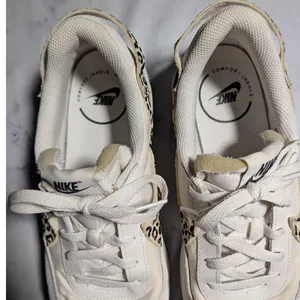 Nike Waffle Debut Phantom White Leopard Print Retro Casual Running Sneakers 11 thumbnail 4