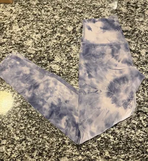 Lululemon Align Leggings 25" thumbnail 1