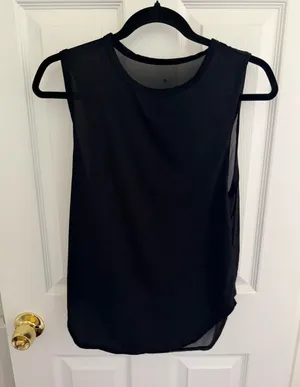 Women's Fabletics Black Mesh Workout Tank Top Size Small thumbnail 1