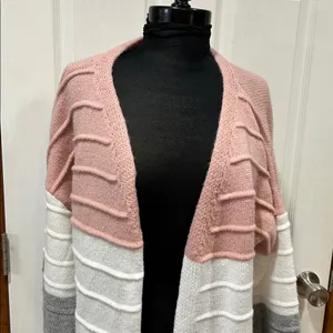 Cozy & Chic XXL Pink, White & Gray Cardigan – Soft Knit, Open Front thumbnail 2