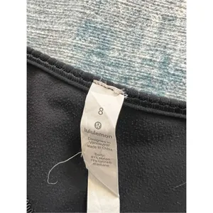 Lululemon Black Full Freedom Long Sleeve Wrap Top Size 8 thumbnail 4