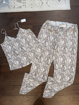 Primark Leopard Lace Cami Pajamas Size Medium NWT - C27-086 thumbnail 2