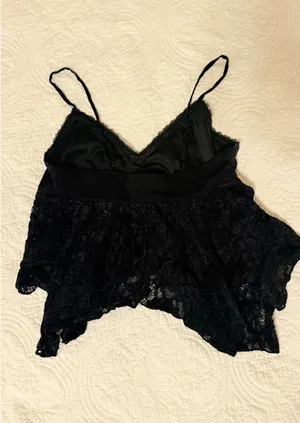 Urban Outfitters Black Top Lace thumbnail 2