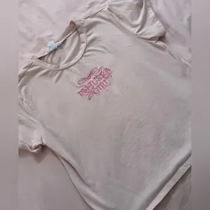 “I’m just a girl” pink bow baby tee thumbnail 4
