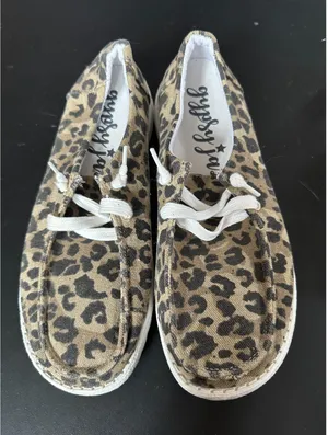 Gypsy Jazz‎ Leopard Boat Shoes in 6.5 NWOB thumbnail 1