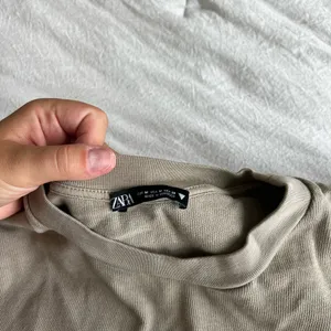 Zara Top thumbnail 2